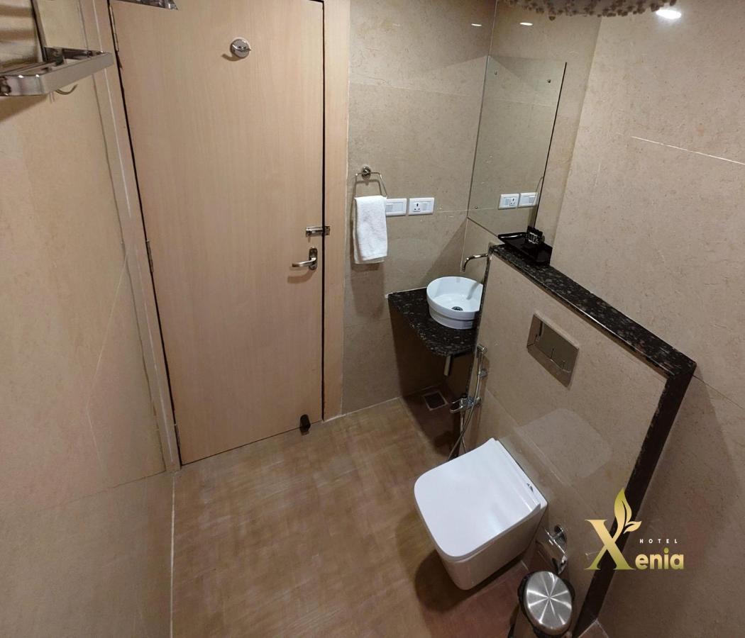 Hotel Xenia Varanasi Dış mekan fotoğraf