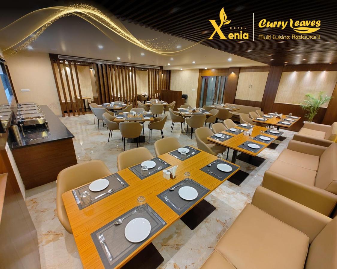 Hotel Xenia Varanasi Dış mekan fotoğraf