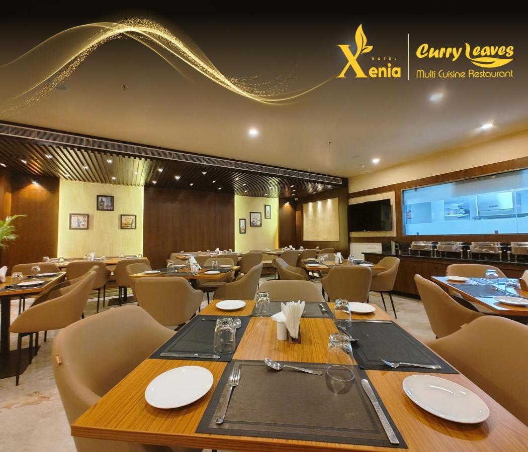 Hotel Xenia Varanasi Dış mekan fotoğraf